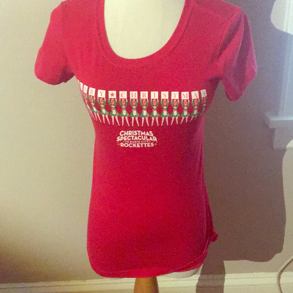 A rockettes woman shirt